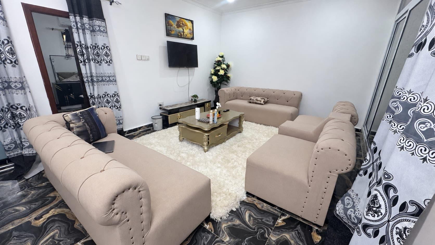 One bedroom Apartment