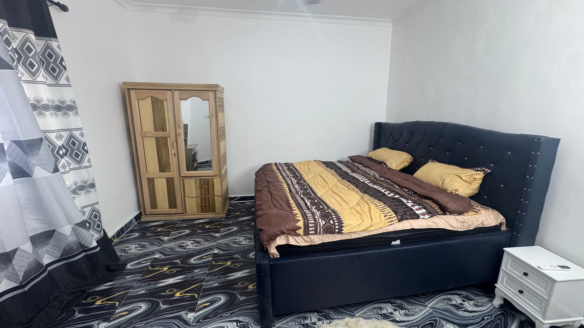 Beachside Studio Apartment